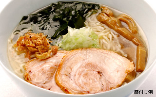 「鮪だし塩らぁ麺」盛付け例