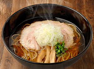醤油らぁ麺